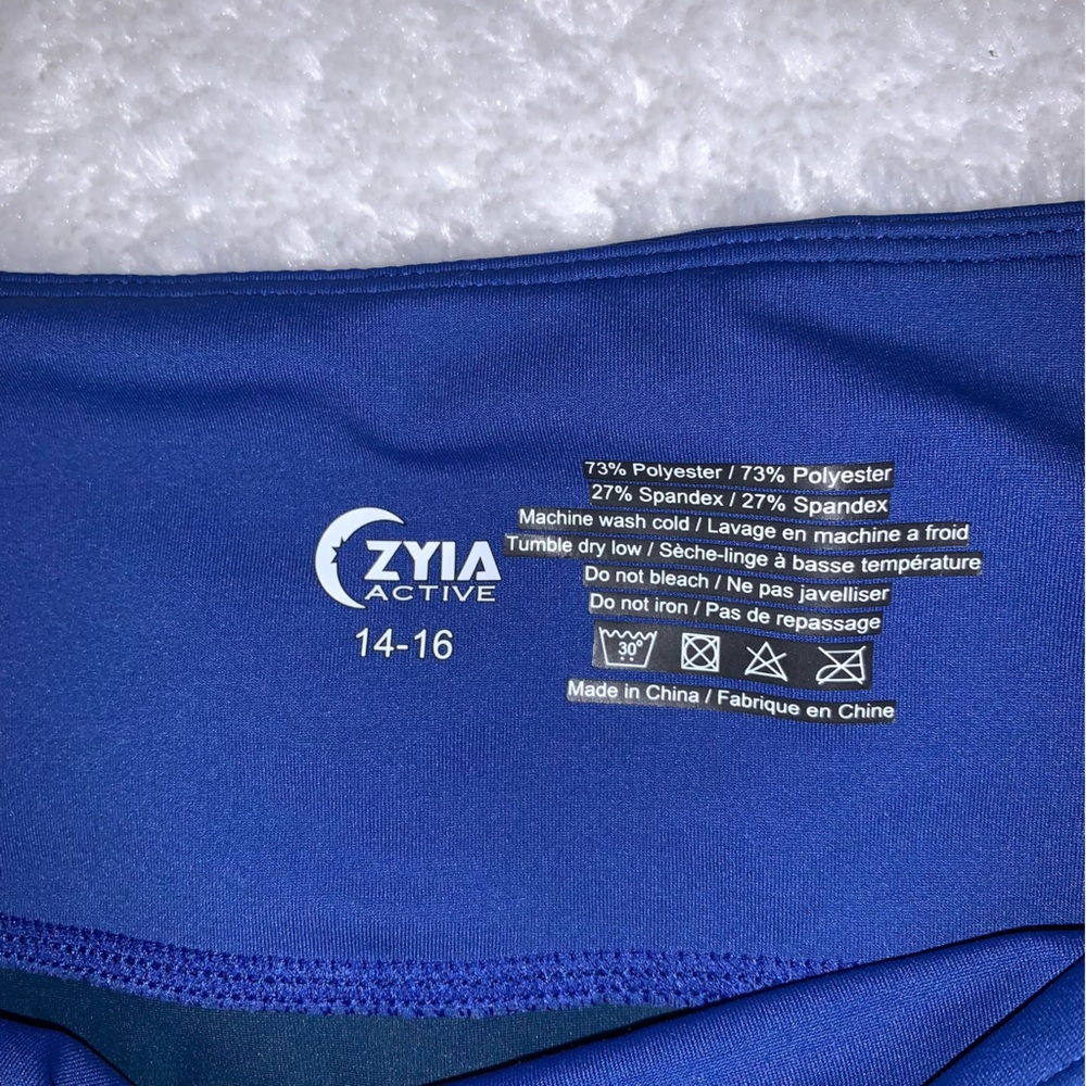 Zyia Light N Tight Curve Pocket Leggings - Picture 9 of 14